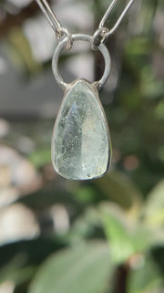 3月誕生石アクアマリンのシルバーネックレス