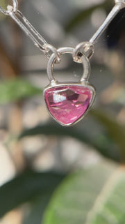 10月誕生石トルマリンのシルバーネックレス