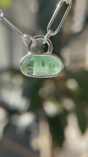 10月誕生石トルマリンのシルバーネックレス