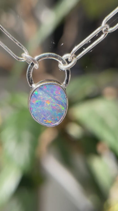 10月誕生石オパールのシルバーネックレス