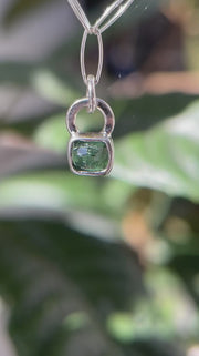 10月誕生石トルマリンのシルバーネックレス