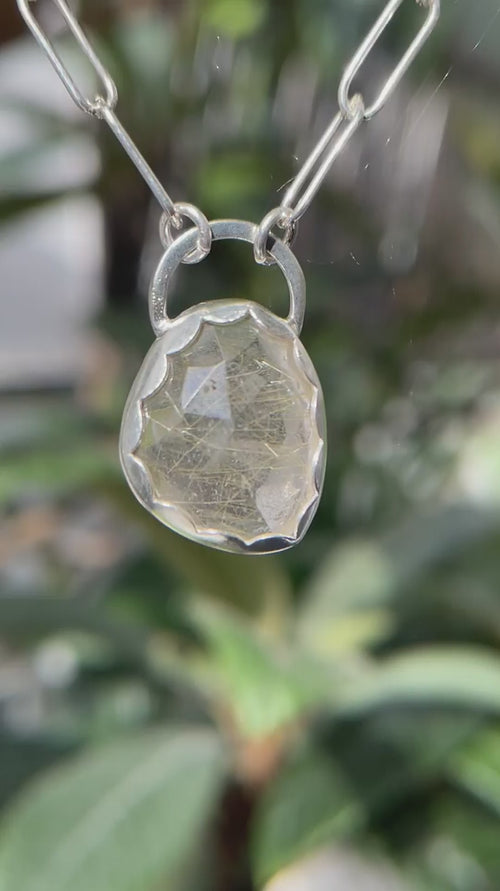 ルチルクォーツのシルバーネックレス