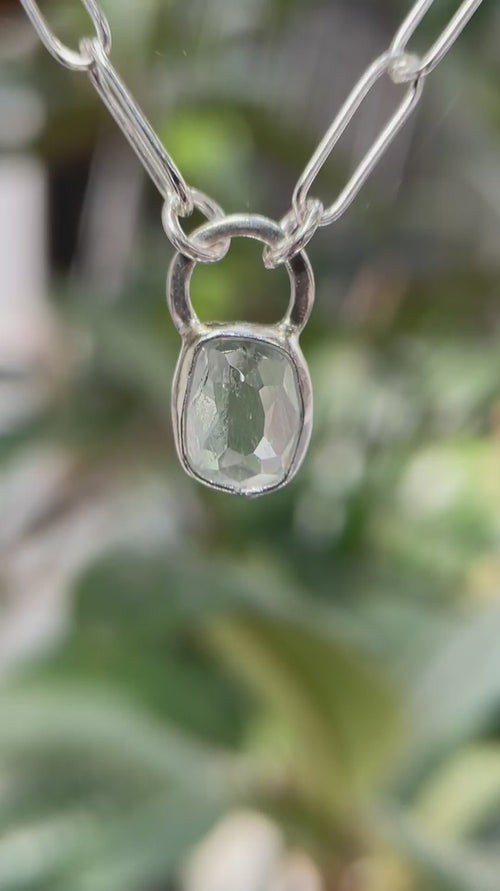 3月誕生石アクアマリンのシルバーネックレス