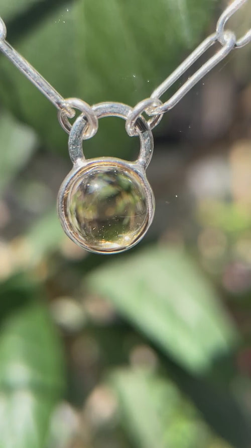 11月の誕生石シトリンのシルバーネックレス