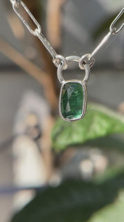 10月誕生石トルマリンのシルバーネックレス