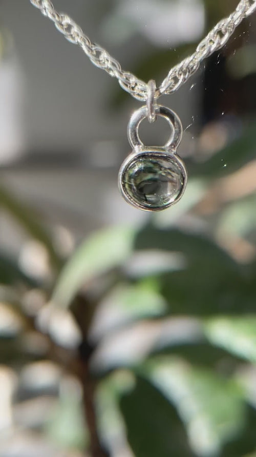 10月誕生石トルマリンのシルバーネックレス