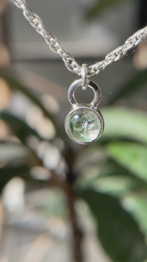 10月誕生石トルマリンのシルバーネックレス