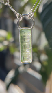 10月誕生石トルマリンのシルバーネックレス