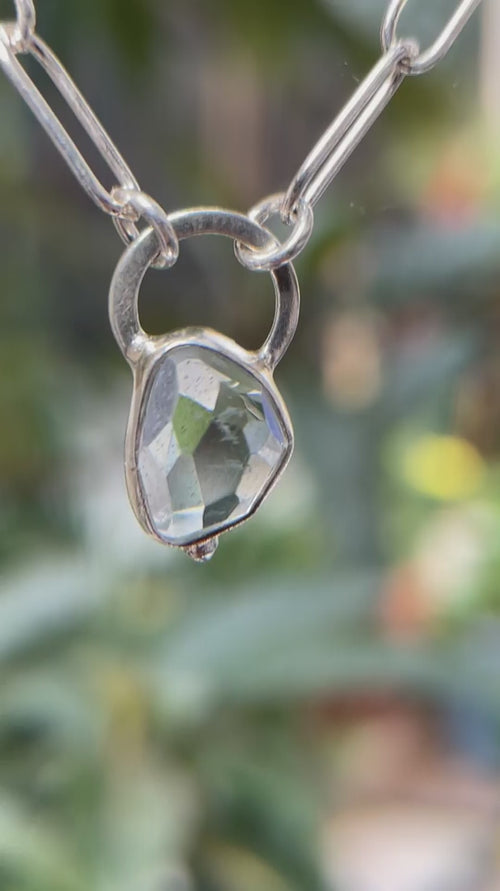 3月誕生石アクアマリンのシルバーネックレス