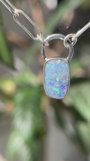 10月誕生石オパールのシルバーネックレス