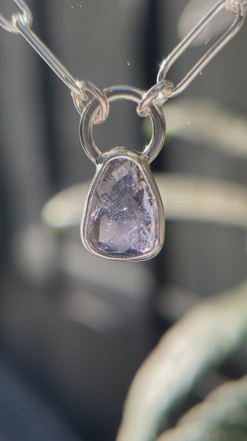 10月誕生石トルマリンのシルバーネックレス