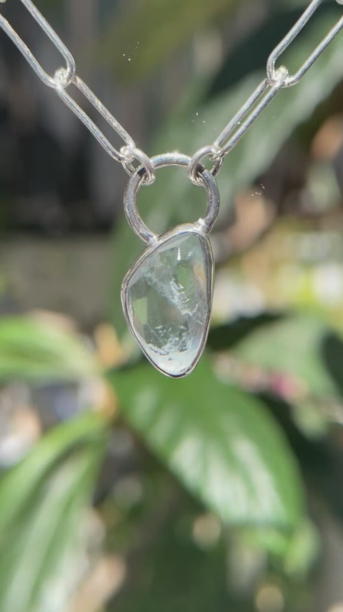 3月誕生石アクアマリンのシルバーネックレス